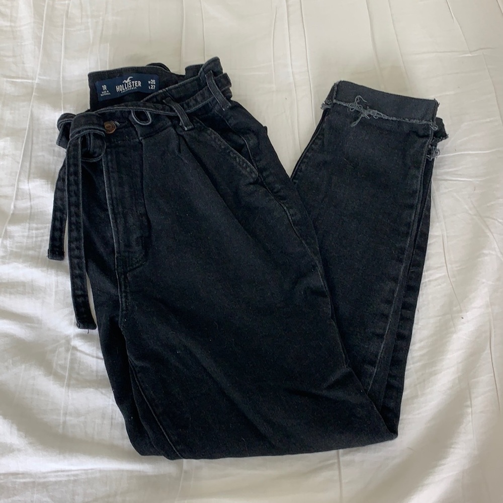Hollister Mom jeans